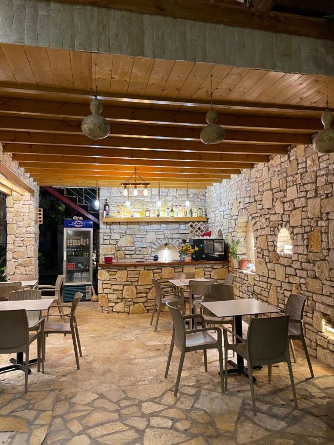 Arial Trinity Suites Vlore Exterior photo