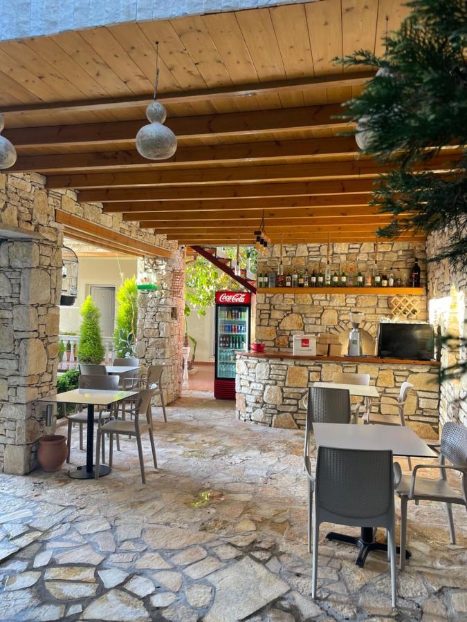 Arial Trinity Suites Vlore Exterior photo